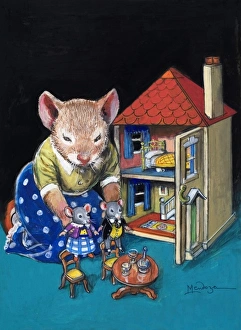 Images Dated 4th July 2006: The Town Mouse and the Country Mouse