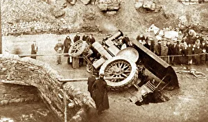 Traction engine accident at the Glen, Waterfoot in 1902