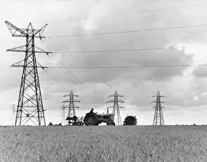 Tractor Gallery: Tractor Ploughing