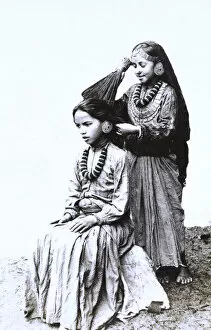 Traditional Hairdressing in Nepal