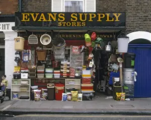 Knowledge Prints: Traditional Hardware Shop