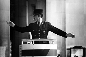 Images Dated 19th September 2011: Traffic Gendarme