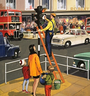 Images Dated 1st June 2007: Traffic light cleaner