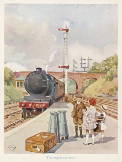 Images Dated 16th October 2007: The Train Arrives