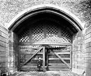 Traitors Prints: Traitors Gate, Tower of London