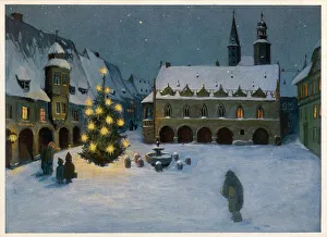 Cold Gallery: Tree in Town Square