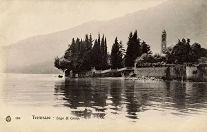 Images Dated 15th March 2017: Tremezzo on the shore of Lake Como, Italy