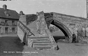 Triangular Prints: Triangular Bridge in Crowland