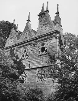 Triangular Lodge
