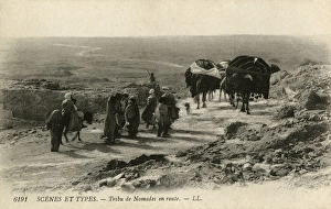 Images Dated 7th December 2015: Tribe of Nomads en route