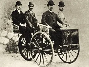 Tricycle with two wheels in front equipped with