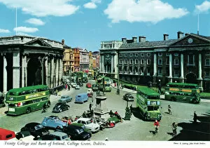 Images Dated 19th June 2019: Trinity College and Bank of Ireland, College Green, Dublin