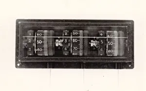 Indicator Prints: Triple control position indicator