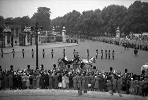 Trooping the Colour - Queen Victoria Memorial