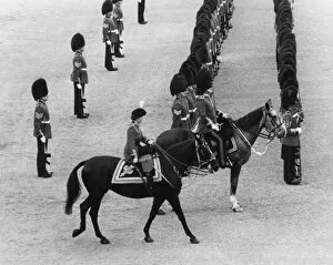 Images Dated 5th December 2016: Trooping the Colour - the Queens last ride