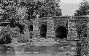 Waterway Prints: Trottton Bridge