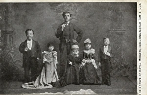 Images Dated 11th July 2017: Troupe of Royal Midgets, including Madam Tom Thumb