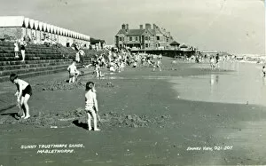 1951 Collection: Trusthorpe Sands, Mablethorpe, Lincolnshire