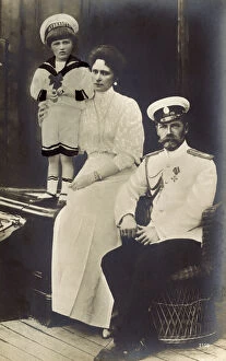 Images Dated 2nd December 2016: Tsar Nicholas II, Alexandra Feodorovna and Tsarevich Alexei