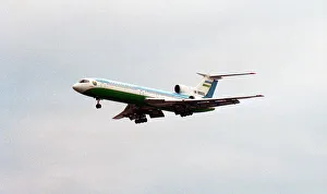 Tupolev Tu-154B-2 UK-85600