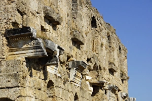 Images Dated 2nd October 2015: Turkey, Antalya east, Aspendos, Akropolis