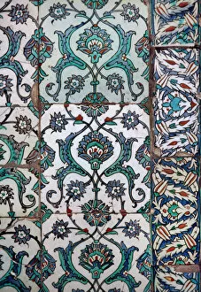 Turkey Gallery: Turkey. Istanbul. Topkapi Palace. Detail of glazed pottery