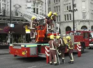 Turntable Prints: Turntable ladder and crew, Old Park Lane, W1