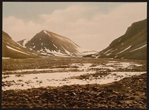 Advent Gallery: Tverdalen at Advent Bay, Spitzbergen, Norway