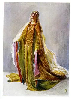 Images Dated 22nd August 2019: Twelfth century woman