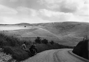 Images Dated 24th August 2011: Uffington White Horse
