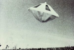 Images Dated 20th November 2013: Ufos / Fry / California