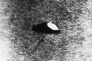1955 Prints: UFOs: Muyldermans encounter a UFO at Namur, Belgium, 1955