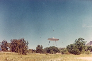 Images Dated 20th November 2013: Ufos / New Mexico / Villa