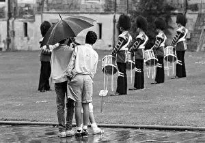 Straps Prints: Umbrella tourists Windsor