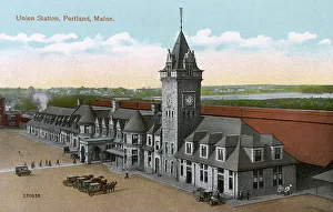 Carriages Collection: Union Station, Portland, Maine, USA