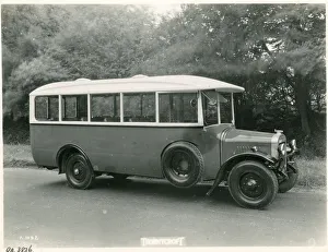 Emerald Prints: United Emerald bus