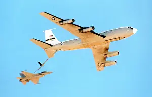 Nuclear Prints: United States Air Force - Boeing NKC-135E Stratotanker 55-3135 (MSN 17251)
