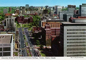 University Avenue and Provincial Parliament Buildings, Toron