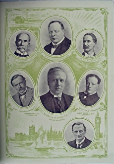 Images Dated 1st May 2012: Unused copy of Lloyds Family Album of the Great War