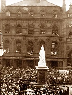 Unveiling Prints: Unveiling Queen Victoria statue in 1904 in Nottingham