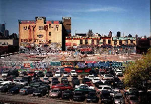 Graffiti Prints: USA - Cars and Graffiti New york