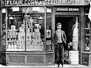 Uxbridge Prints: Uxbridge High Street early 1900s