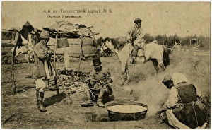 Horseman Gallery: Uzbekistan - Nomadic Uzbeks - Tashkent with Yurt and pot