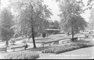 Pathways Prints: Valley Gardens in Harrogate