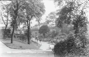 Stroll Prints: Valley Gardens in Harrogate