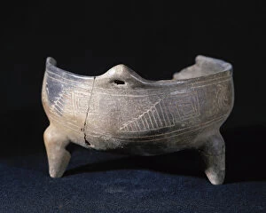 Pre Columbian Collection: Valley of Mexico culture. Ceramic vessel decorated - incised