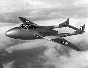 Adopted Gallery: The Vampire Trainer development aircraft WZ419