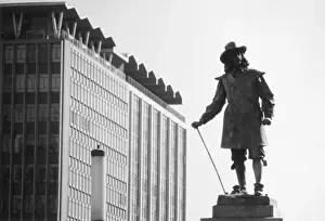 Monuments Prints: Van Riebeeck Statue