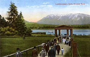 Images Dated 9th November 2017: Vancouver, Canada - Stanley Park - Lumbermans Arch