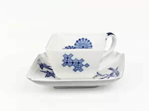 Porcelain Collection: Variety tea cup and saucer
